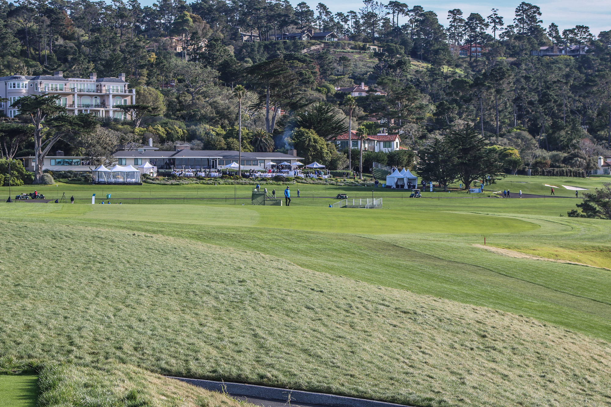 8th tee with new rough line