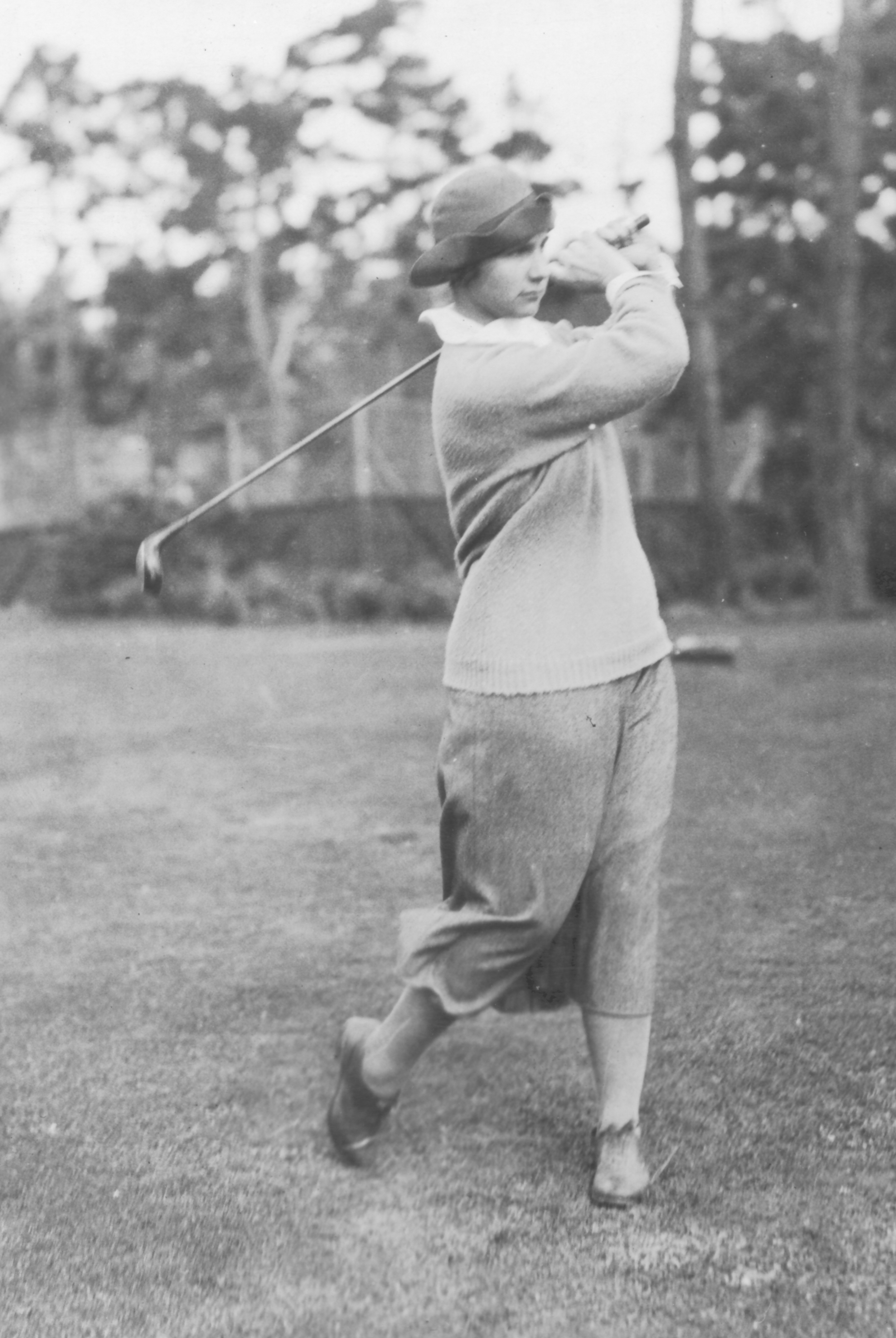 Julian P. Graham Marion Hollins